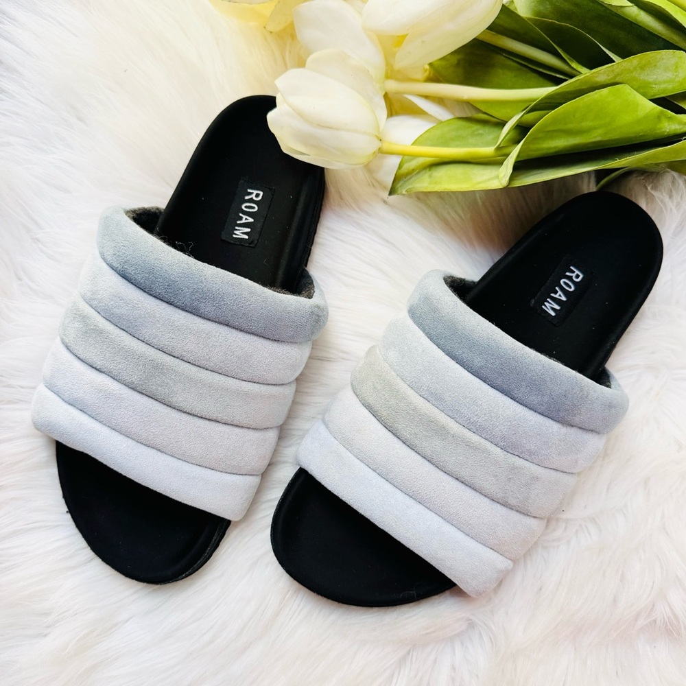 R0am Pillar Suede Slides